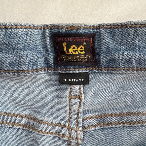 Lee Women's High Rise Exposed Button Flare Jeans Blue Size 14 Petite NWT - Picture 8 of 11
